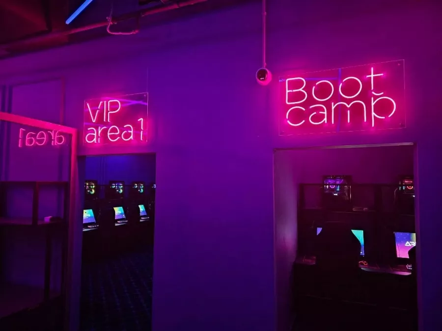 Компьютерный клуб ARTCORE на Баумана в Казани: Киберспорт, Games, Ставкинакиберспорт, Компьютер, Csgo, Dota, Команды, Соревнования,