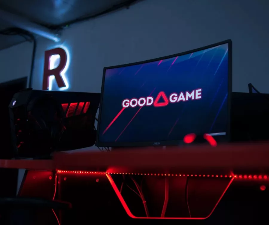 Компьютерный клуб Godji Game на Дзержинского в Казани: Киберспорт, Games, Ставкинакиберспорт, Компьютер, Csgo, Dota, Команды, Соревнования,