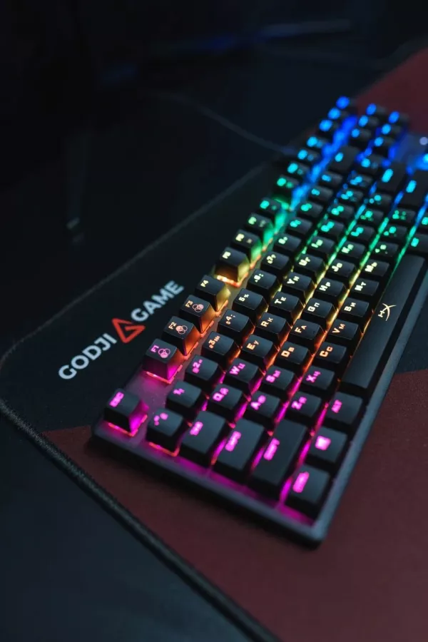 Компьютерный клуб Godji Game на Меридианной в Казани: Киберспорт, Games, Ставкинакиберспорт, Компьютер, Csgo, Dota, Команды, Соревнования,