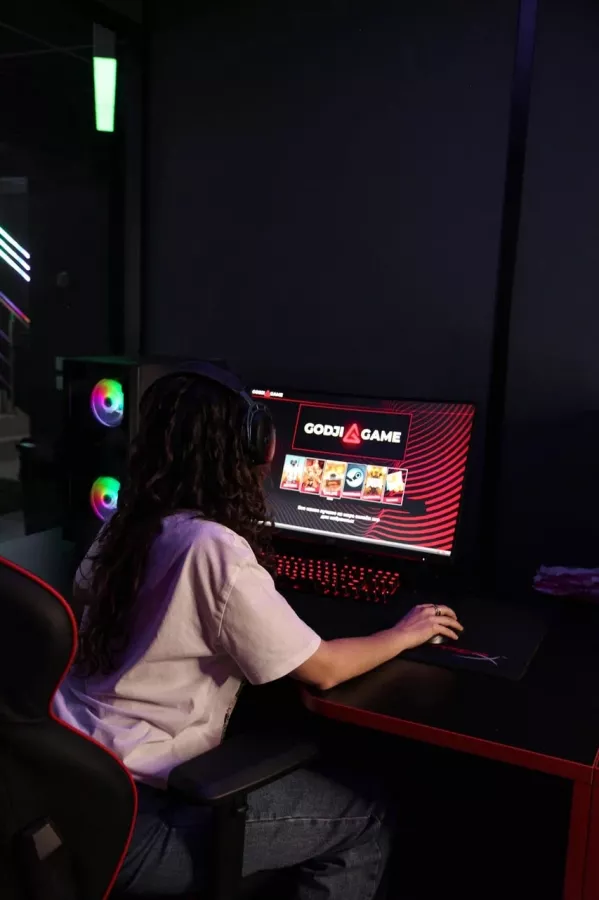 Компьютерный клуб Godji Game на Фатыха Амирхана в Казани: Киберспорт, Games, Ставкинакиберспорт, Компьютер, Csgo, Dota, Команды, Соревнования,