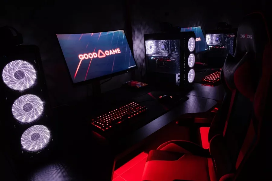 Компьютерный клуб Godji Game на Хусаина Мавлютове в Казани: Компьютерный клуб, Киберспорт, Соревнования,