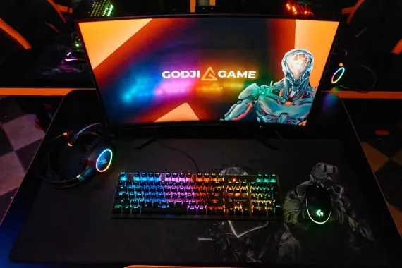 Компьютерный клуб "Godji Game"