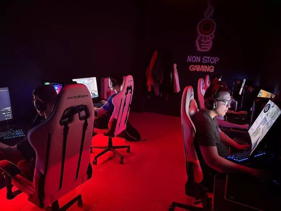 Компьютерный клуб Godji Game на Титова в Новосибирске: Киберспорт, Games, Ставкинакиберспорт, Компьютер, Csgo, Dota, Команды, Соревнования,