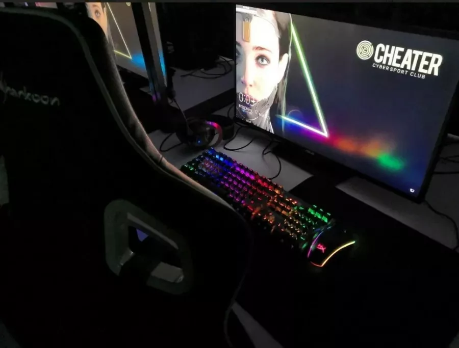 Компьютерный клуб Читер в Казани: Киберспорт, Games, Ставкинакиберспорт, Компьютер, Csgo, Dota, Команды, Соревнования,