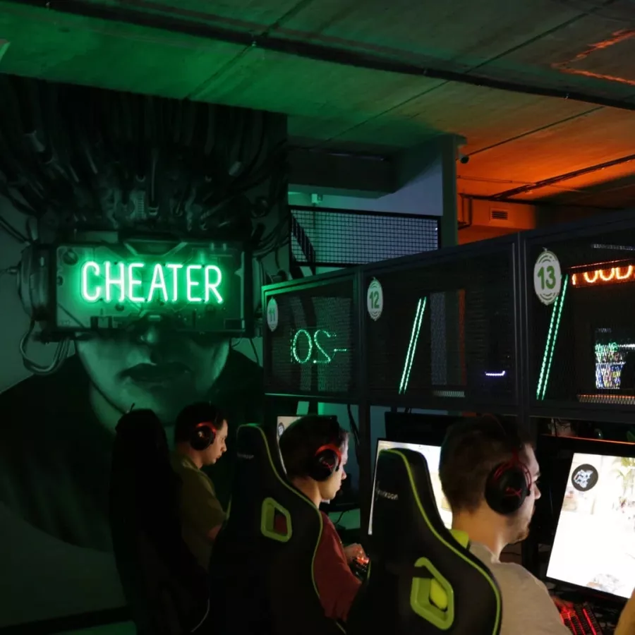 Компьютерный клуб Читер в Казани: Киберспорт, Games, Ставкинакиберспорт, Компьютер, Csgo, Dota, Команды, Соревнования,