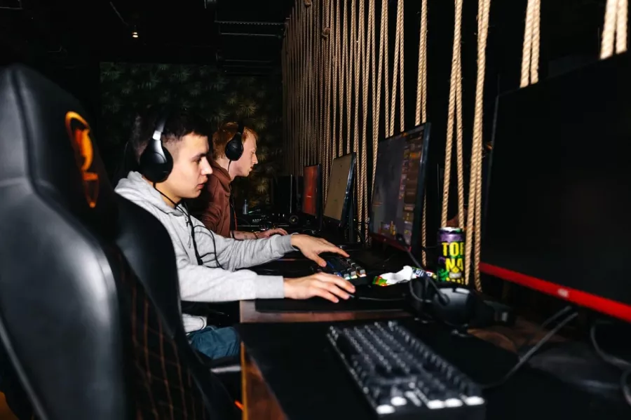 Компьютерный клуб BootCamp в Казани: Киберспорт, Games, Ставкинакиберспорт, Компьютер, Csgo, Dota, Команды, Соревнования,