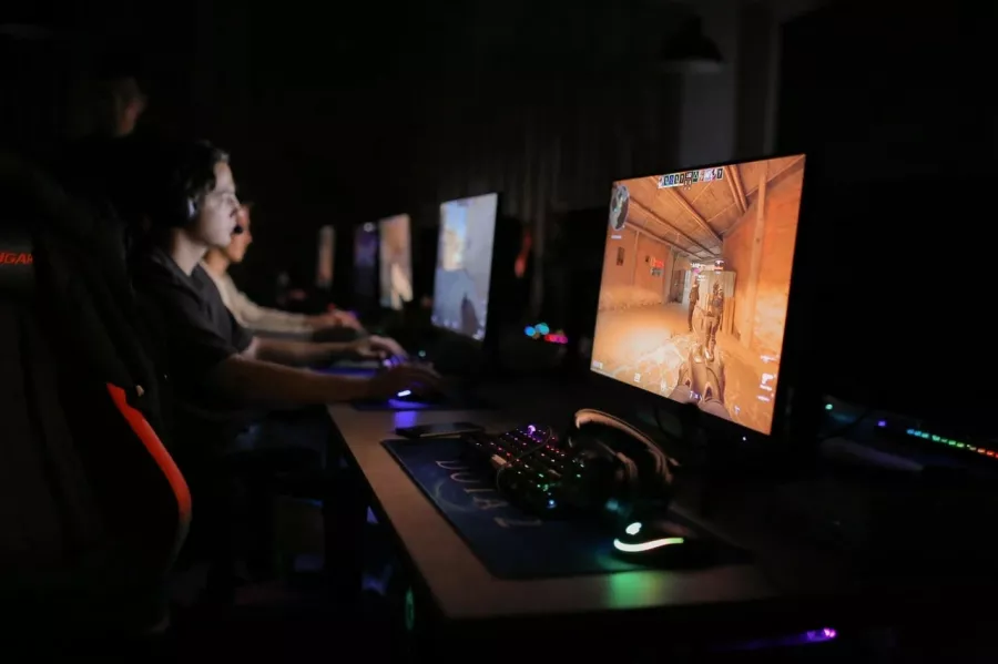 Компьютерный клуб N1 в Казани: Киберспорт, Games, Ставкинакиберспорт, Компьютер, Csgo, Dota, Команды, Соревнования,