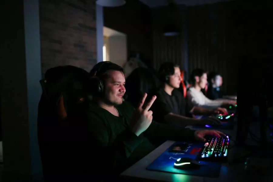 Компьютерный клуб N1 в Казани: Киберспорт, Games, Ставкинакиберспорт, Компьютер, Csgo, Dota, Команды, Соревнования,