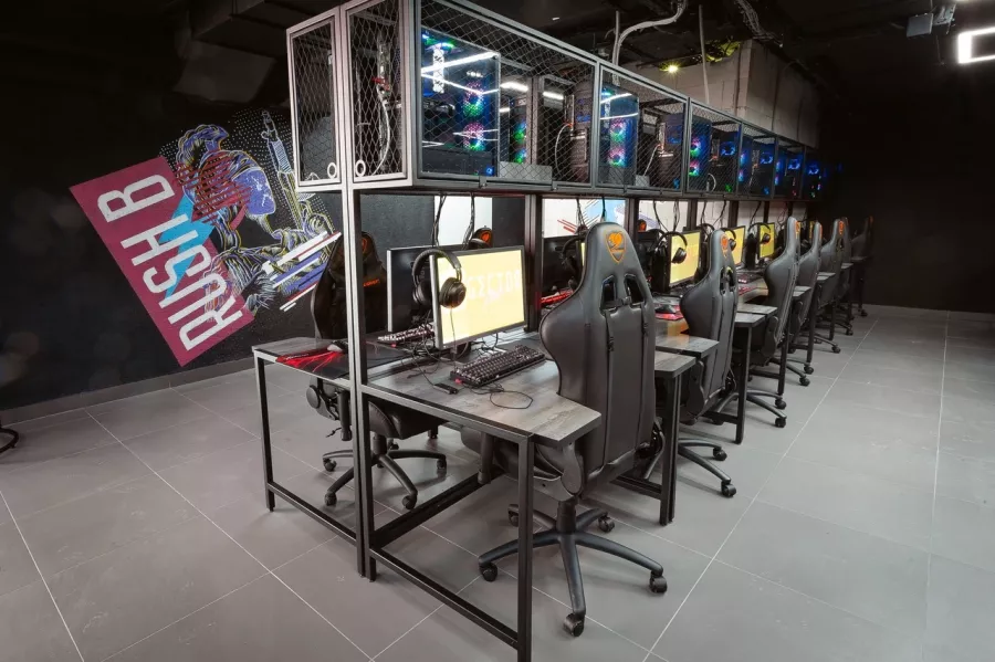 Компьютерный клуб Гектор Гик на Красном в Новосибирске: Киберспорт, Games, Ставкинакиберспорт, Компьютер, Csgo, Dota, Команды, Соревнования,
