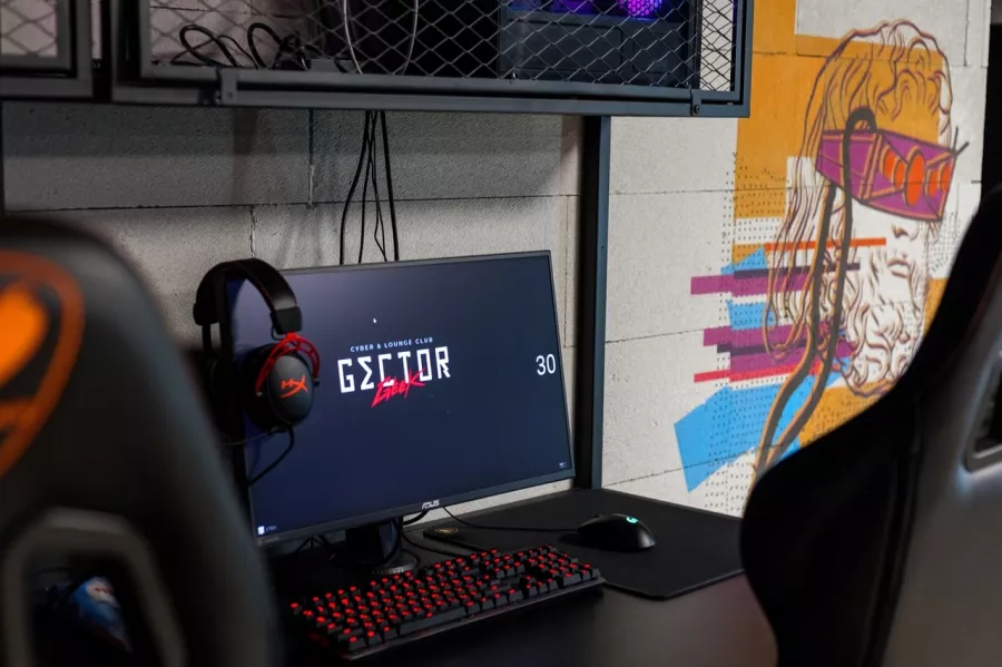 Компьютерный клуб Гектор Гик на Ватутина в Новосибирске: Киберспорт, Games, Ставкинакиберспорт, Компьютер, Csgo, Dota, Команды, Соревнования,
