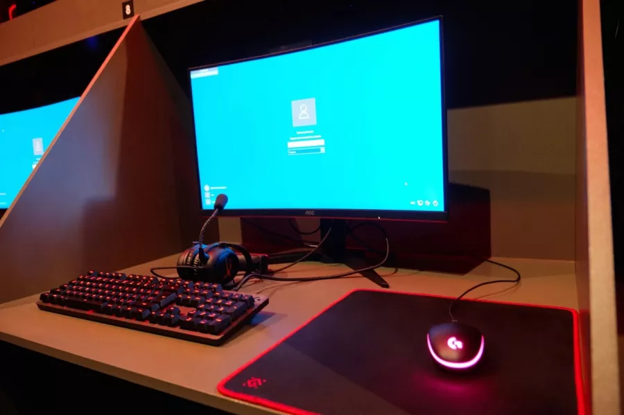 Компьютерный клуб Windeta в Новосибирске: Киберспорт, Games, Ставкинакиберспорт, Компьютер, Csgo, Dota, Команды, Соревнования,