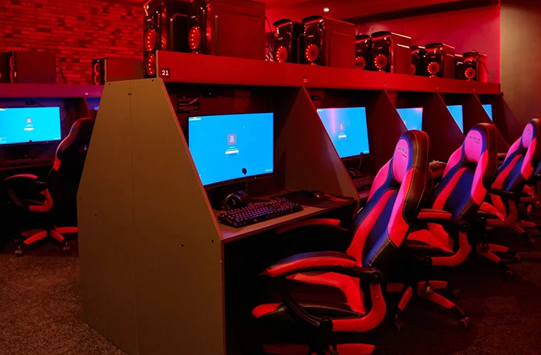 Компьютерный клуб Windeta в Новосибирске: Киберспорт, Games, Ставкинакиберспорт, Компьютер, Csgo, Dota, Команды, Соревнования,