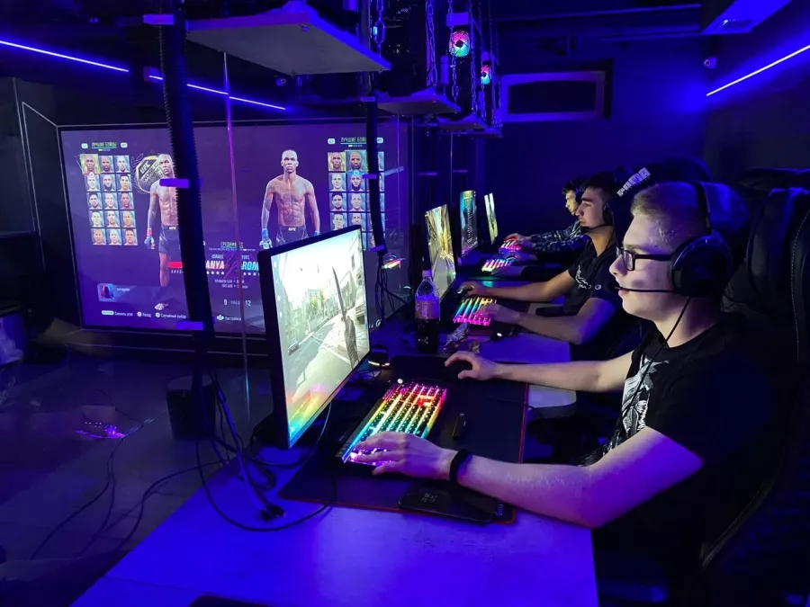Компьютерный клуб Molegan arena в Новосибирске: Киберспорт, Games, Ставкинакиберспорт, Компьютер, Csgo, Dota, Команды, Соревнования,