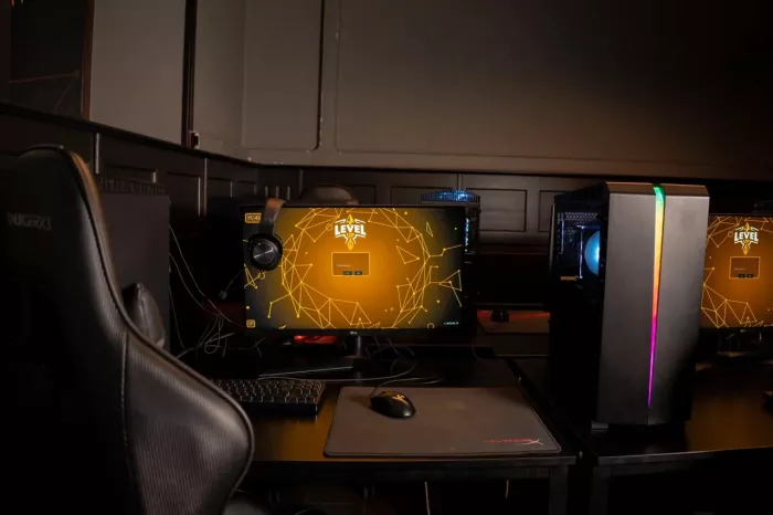 Компьютерный клуб Level Up  в  Новосибирске