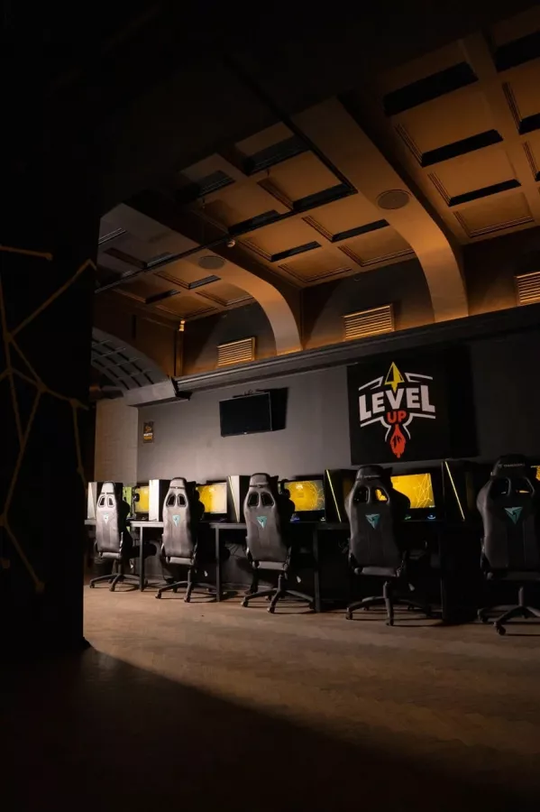 Компьютерный клуб Level Up в Новосибирске: Киберспорт, Games, Ставкинакиберспорт, Компьютер, Csgo, Dota, Команды, Соревнования,