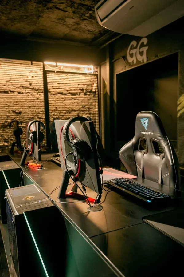Компьютерный клуб Level Up в Новосибирске: Киберспорт, Games, Ставкинакиберспорт, Компьютер, Csgo, Dota, Команды, Соревнования,
