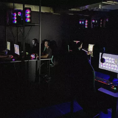 Компьютерный клуб "Vibe gaming"