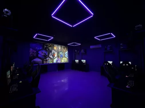 Компьютерный клуб "Sky zone"