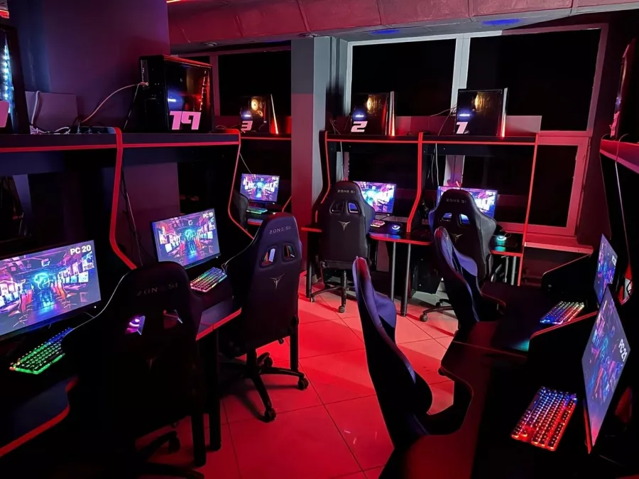 Кибер клуб Arena POiNT в Новосибирске: Киберспорт, Games, Ставкинакиберспорт, Компьютер, Csgo, Dota, Команды, Соревнования,