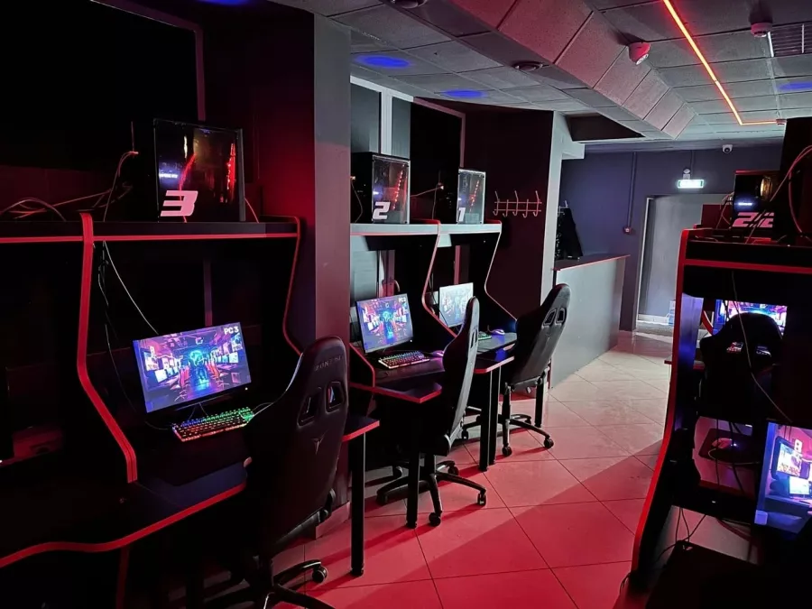Кибер клуб Arena POiNT в Новосибирске: Киберспорт, Games, Ставкинакиберспорт, Компьютер, Csgo, Dota, Команды, Соревнования,