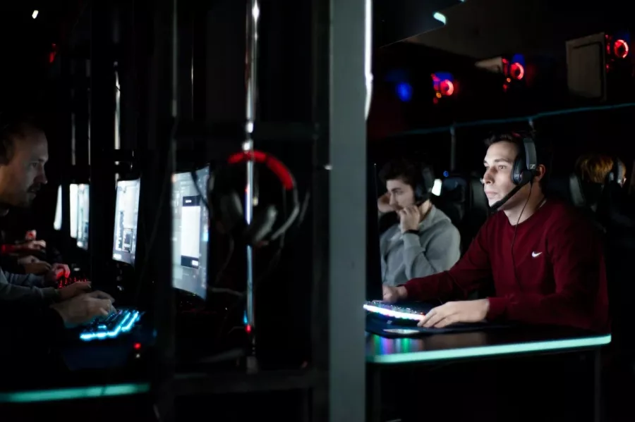 Кибер клуб Cyber/Spot в Архангельске: Киберспорт, Games, Ставкинакиберспорт, Компьютер, Csgo, Dota, Команды, Соревнования,