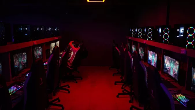 Кибер клуб "Cyber Arena" на Аскерханова