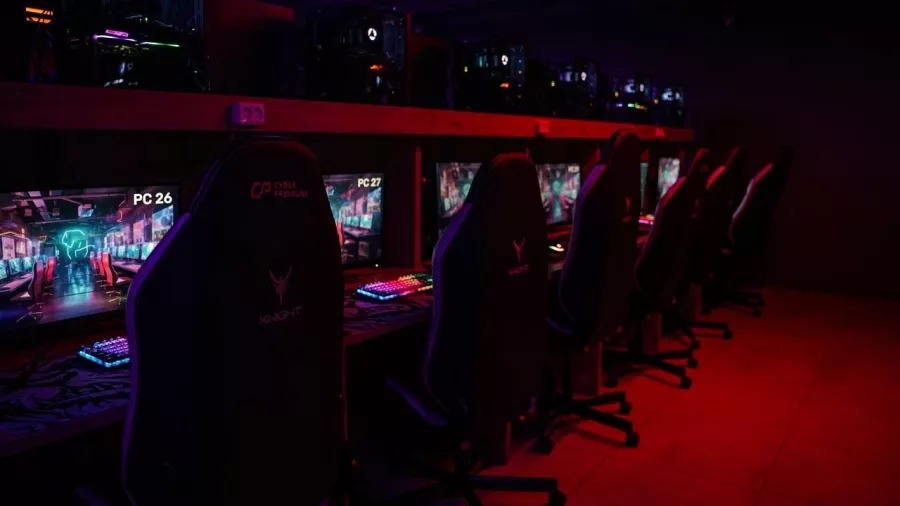 Кибер клуб Cyber Arena на Аскерханова в Махачкале: Киберспорт, Games, Ставкинакиберспорт, Компьютер, Csgo, Dota, Команды, Соревнования,