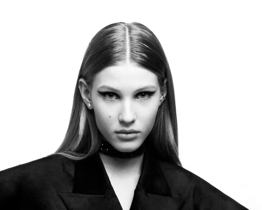 Модельное агентство Personality model management в Калининграде: Модельное агентство, Школа моды , Показ мод, Подиум, Моделинг , Я модель, Стать моделью, Кастинг, Школа моделей,