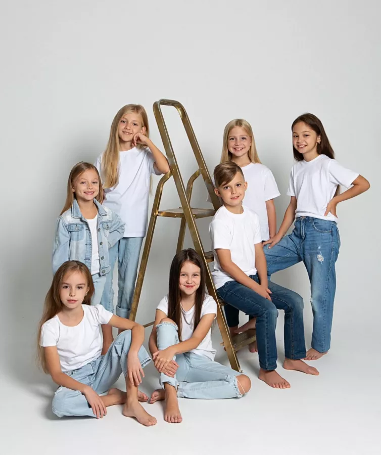 Модельное агентство Faces Kids в Владивостоке: Модельное агентство, Модно, Моделинг, Я модель, Подиум, Фотопозирование , Кастинг, Стать моделью ,