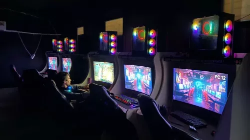 Компьютерный клуб Playstation  в  Махачкале