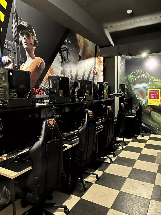 Компьютерный клуб Phantom в Махачкале: Киберспорт, Games, Компьютерный клуб, Компьютер, Csgo, Dota, Команды, Соревнования,