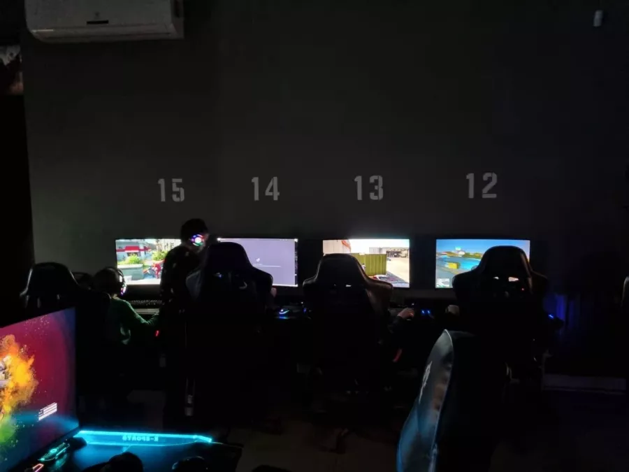 Кибер клуб Azeroth в Махачкале: Киберспорт, Games, Ставкинакиберспорт, Компьютер, Csgo, Dota, Команды, Соревнования,