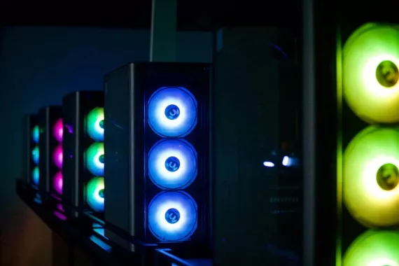 Компьютерный клуб "CyberZona" на Куйбышева