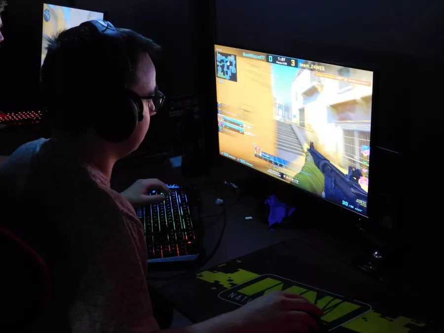 Компьютерный клуб CyberZona на Екатерининской в Махачкале: Киберспорт, Games, Ставкинакиберспорт, Компьютер, Csgo, Dota, Команды, Соревнования,