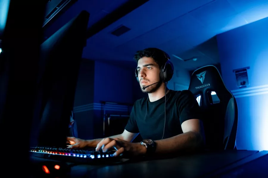 Кибер клуб Target Cyber Space на Доваторцев в Ставрополе: Киберспорт, Games, Ставкинакиберспорт, Компьютер, Csgo, Dota, Команды, Соревнования,