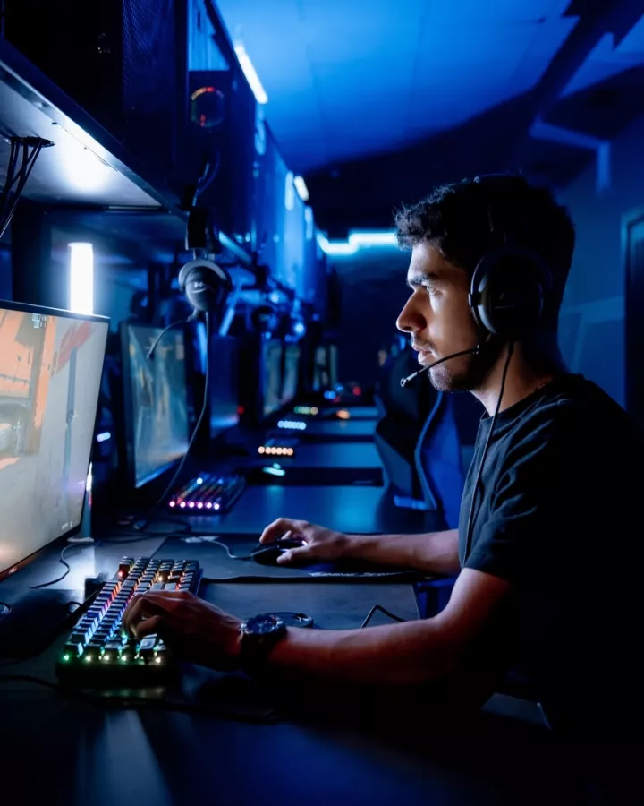 Кибер клуб Target Cyber Space на Доваторцев в Ставрополе: Киберспорт, Games, Ставкинакиберспорт, Компьютер, Csgo, Dota, Команды, Соревнования,