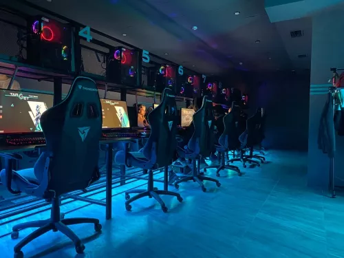 Кибер клуб Target Cyber Space на Ленина  в  Ставрополе