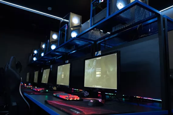 Кибер клуб "True Gamers" на Ленина