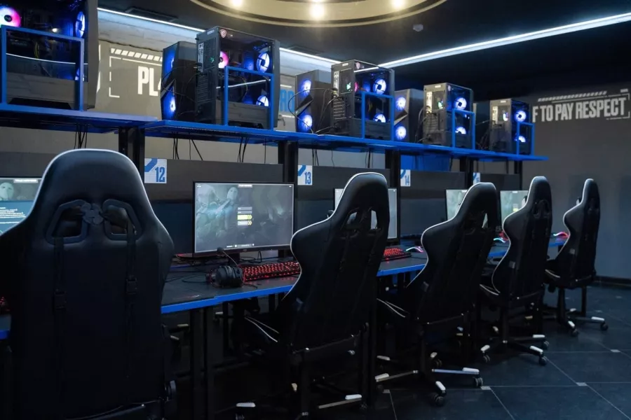 Кибер клуб True Gamers на 50 лет ВЛКСМ в Ставрополе: Киберспорт, Games, Ставкинакиберспорт, Компьютер, Csgo, Dota, Команды, Соревнования,