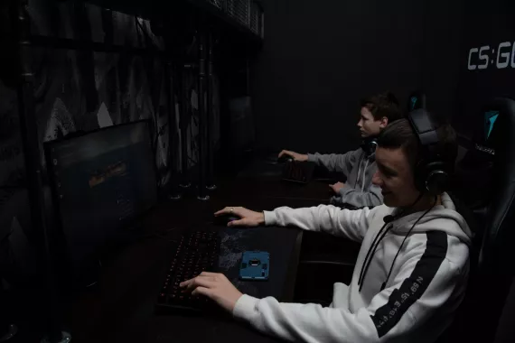 Компьютерный клуб "TopGame"