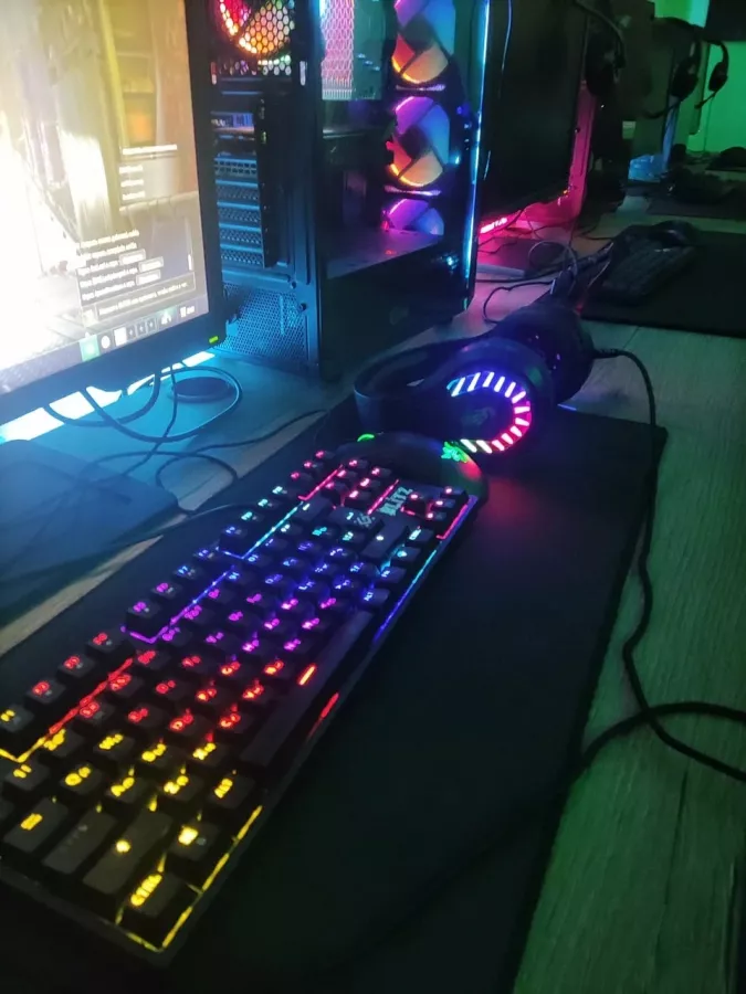Компьютерный клуб Legion в Ставрополе: Киберспорт, Games, Компьютерный клуб, Компьютер, Csgo, Dota, Команды, Соревнования,