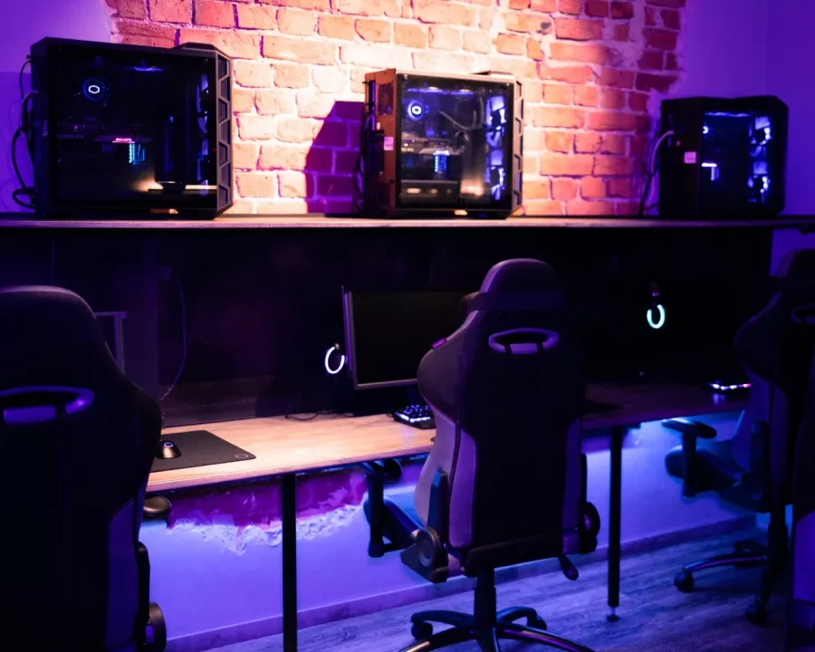 Кибер клуб Master Club в Санкт-Петербурге: Киберспорт, Games, Ставкинакиберспорт, Компьютер, Csgo, Dota, Команды, Соревнования,