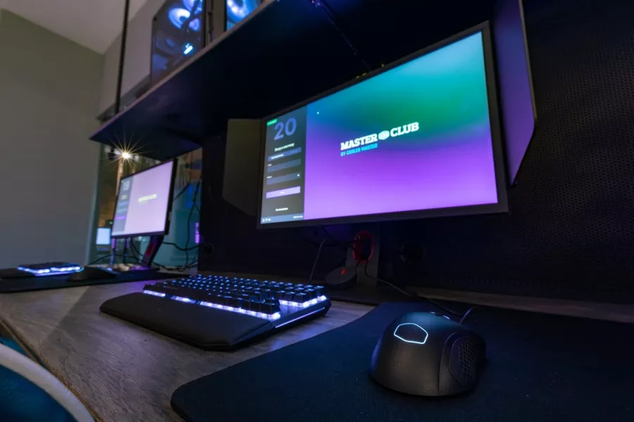 Кибер клуб Master Club в Санкт-Петербурге: Киберспорт, Games, Ставкинакиберспорт, Компьютер, Csgo, Dota, Команды, Соревнования,