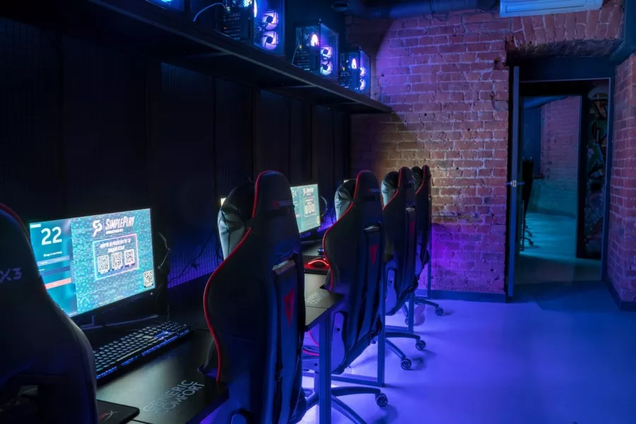 Кибер клуб SimplePlay в Санкт-Петербурге: Киберспорт, Games, Ставкинакиберспорт, Компьютер, Csgo, Dota, Команды, Соревнования,