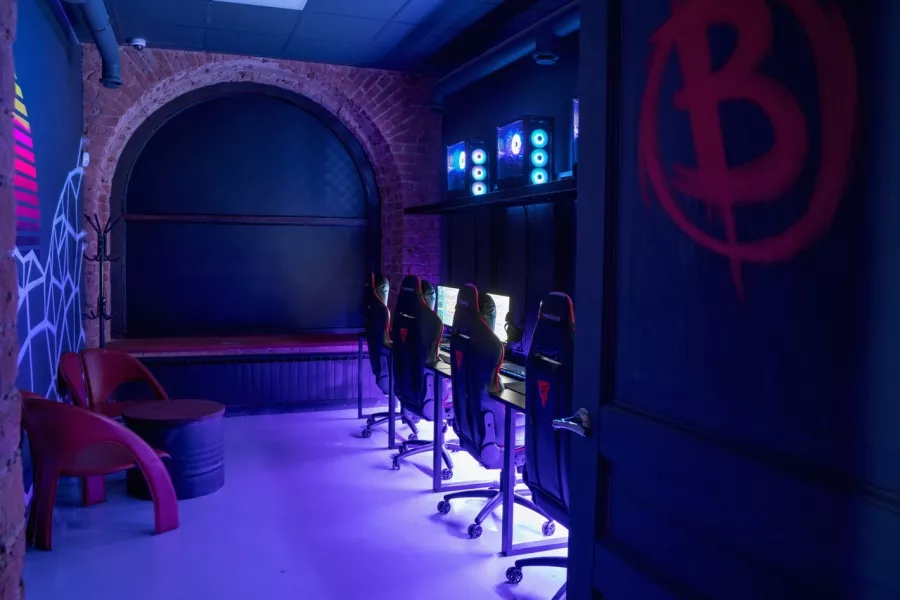 Кибер клуб SimplePlay в Санкт-Петербурге: Киберспорт, Games, Ставкинакиберспорт, Компьютер, Csgo, Dota, Команды, Соревнования,