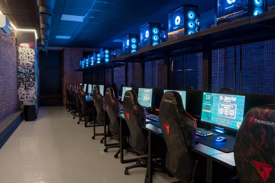 Кибер клуб SimplePlay в Санкт-Петербурге: Киберспорт, Games, Ставкинакиберспорт, Компьютер, Csgo, Dota, Команды, Соревнования,