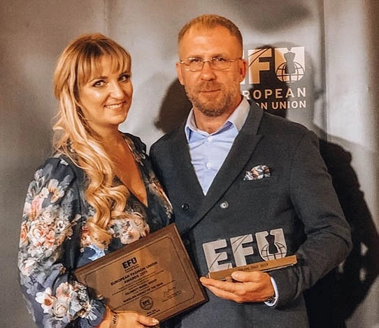 Модельное агентство Celebrity Model Group в Новороссийске: Модельное агентство , Школа моделей , Показ мод, Я модель, Моделинг, Фотопозирование , Кастинг, Подиум,