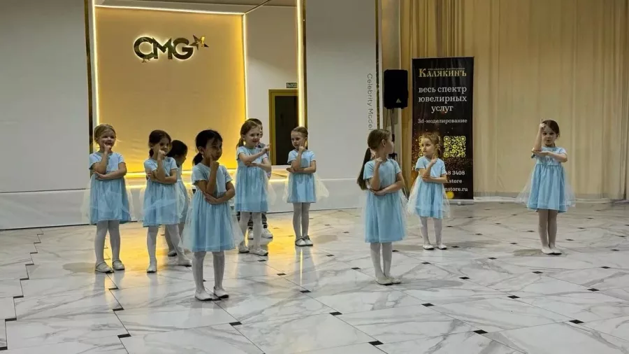 Модельное агентство Celebrity Model Group в Новороссийске: Модельное агентство , Школа моделей , Показ мод, Я модель, Моделинг, Фотопозирование , Кастинг, Подиум,