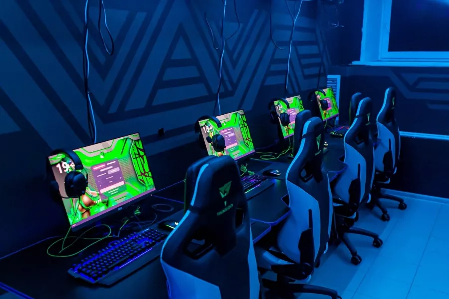Компьютерный клуб Skillout в Нижнем Новгороде: Киберспорт, Games, Компьютерный клуб, Компьютер, Csgo, Dota, Команды, Соревнования,