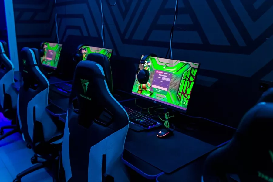 Компьютерный клуб Skillout в Нижнем Новгороде: Киберспорт, Games, Компьютерный клуб, Компьютер, Csgo, Dota, Команды, Соревнования,